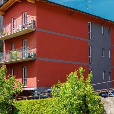 The Orange Housing In Como Buitenkant foto